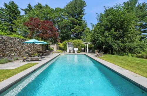 Dedham House | Luxury Boston Estate w/Heated Pool (Sleeps 18)