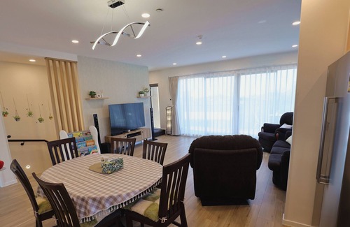 Saint Johns House | Luxury brand new designer living townhouse, 5 minutes too all amenities