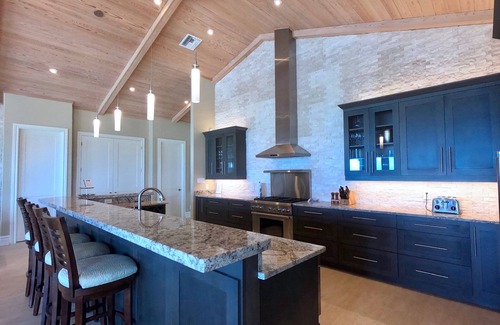 Rokers Point Villa | Luxury Beachfront Villa near Emerald Bay, Exuma - Private concierge included