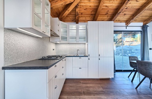 Susica House | Luxury Bungalow New Horizons V