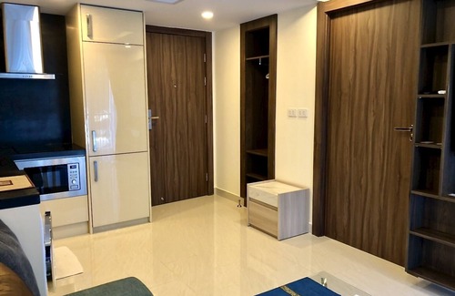 Pattaya Bay Condo | Luxury Business Suite Garden View C2 in Grand Avenue by Pattaya City Estates.