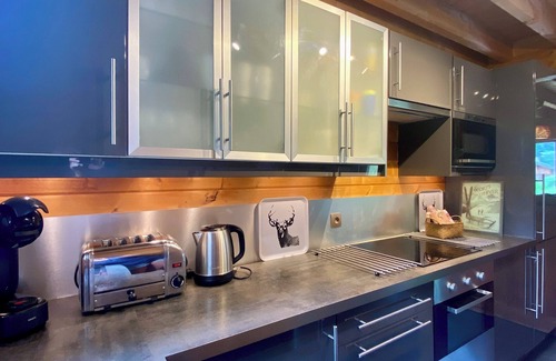 Les Contamines-Montjoie Ski Chalet | Luxury chalet, mountain views, outdoor jacuzzi