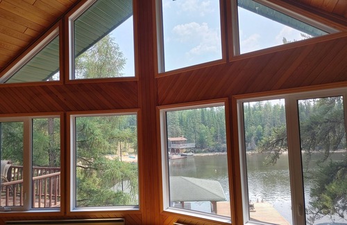 Whiteshell Cabin | Luxury Cabin at West Hawk Lake