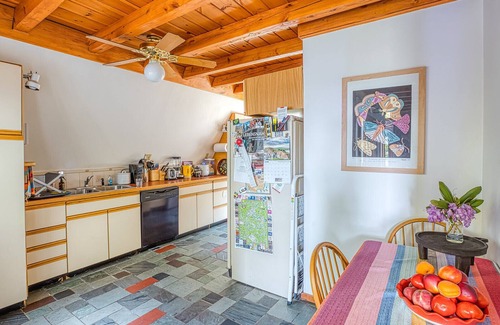 Lenox Ski Chalet | Luxury Cabin Fall Views & Deck besides Kennedy Park, Walk to Lenox.