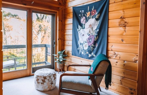 Butler Cabin | Luxury cabin, hot tub, pool, fire pit, sleeps 20