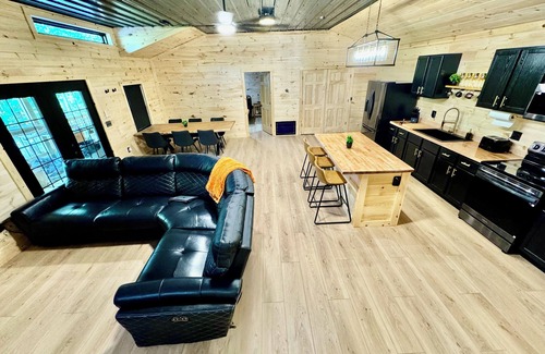 Wilkesville Cabin | Luxury Cabin in the woods