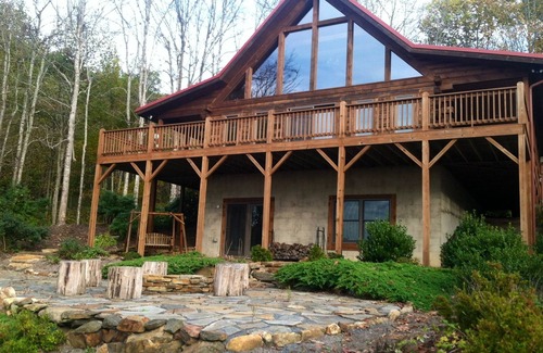 Bakersville Cabin | Luxury Cabin Spectacular Views Trout Streams Stone Fire Pit Golf Hiking