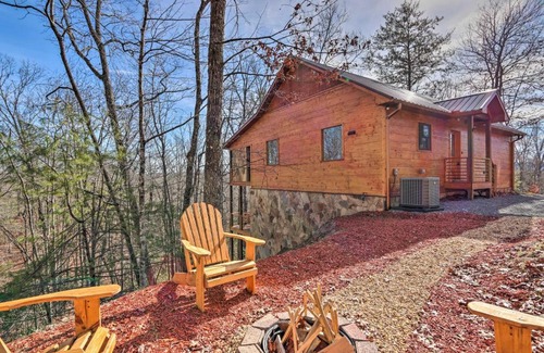 Natures Courtyard House | Luxury Cabin Vacation Rental in Mineral Bluff