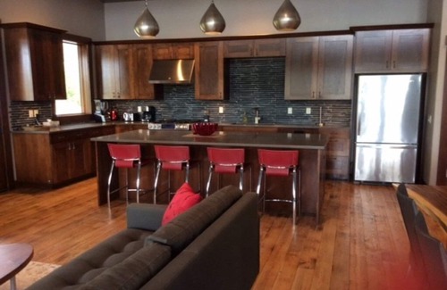 Eureka House | Luxury Cabin Wilderness Club Montana