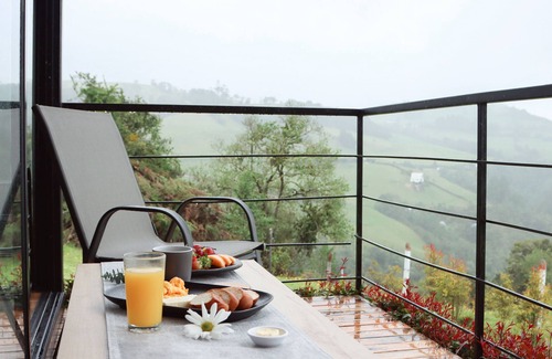 La Calera Cabin | Luxury cabin with Jacuzzi, La Calera, Cund. COL (Meraki Cabin)