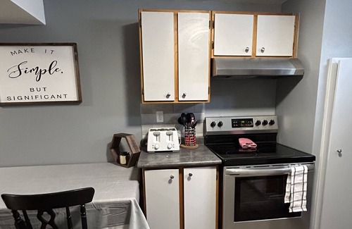 Prince Albert House | Luxury, Calm and Comfortable Suite in peaceful area.