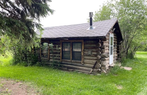 Augusta Cabin | Luxury Camping Cabin