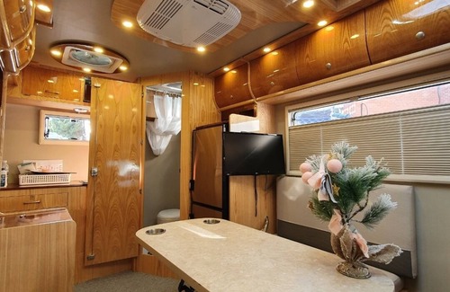 Haeundae House | Luxury camping car!!