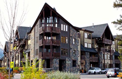 Canmore Apartment | Luxury Canmore Vacations