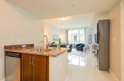 Boynton Beach Condo | Luxury Casa Costa, 3 units-1 bedroom & Intercoastal Studio-