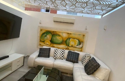 Cali House | Luxury Casa Vacacional por Días -mes Bien Dotada