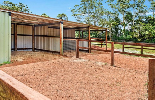 North Tamborine Cottage | Luxury Cassowary Cottage - Mount Tamborine