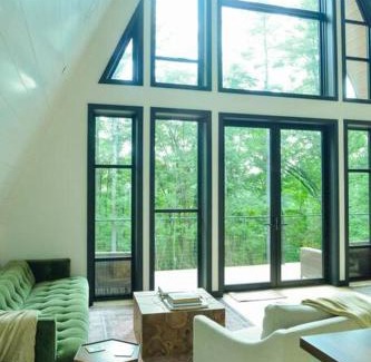 Margaretville House | Luxury Catskills A-Frame, 15 mins to Ski Resorts