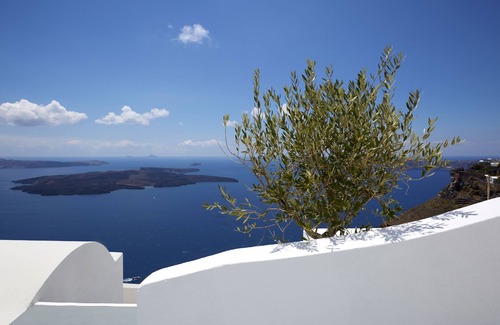 Imerovigli House | Luxury Cave Suite, Caldera View, Outdoor heated Jacuzzi