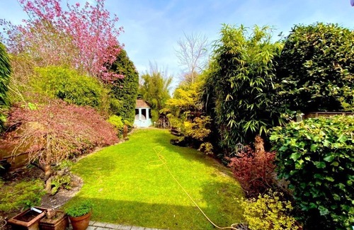 Trafford House | Luxury Central Hale living