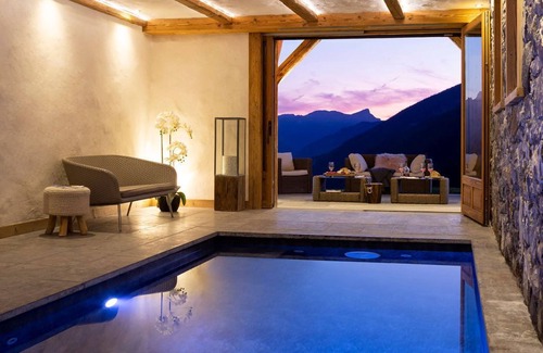 Le Grand-Bornand Ski Chalet | Luxury Chalet 18 pers 500 m2 6 suites on the slopes with sauna and swimming pool