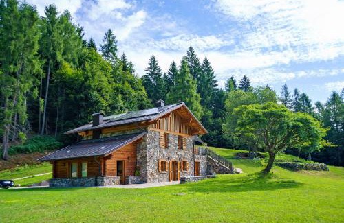 Ronchi Valsugana Ski Chalet | Luxury Chalet Giulia