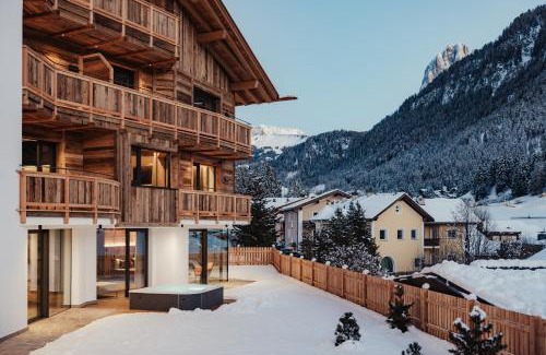 Ortisei Ski Chalet | Luxury Chalet Milé