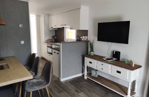 Petten Ski Chalet | Luxury chalet "Strandperle, "on a 5 star site, by the sea