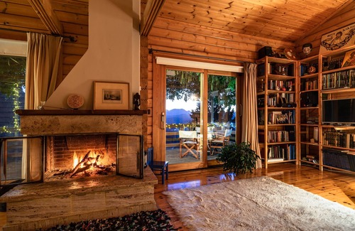 Kalavrita House | Luxury Chalet Vila with amazing view