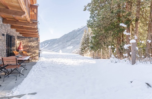 Krimml House | Luxury chalet with sauna and mountain views