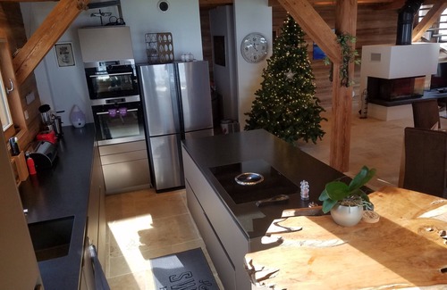 Morillon Ski Chalet | Luxury chalet with swimming pool in a private setting, 400 m from the Cablecar.