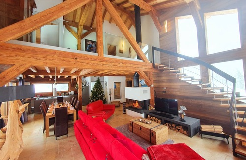 Morillon Ski Chalet | Luxury chalet with swimming pool in a private setting, 400 m from the Cablecar.