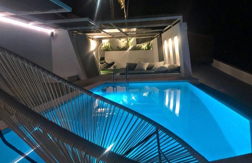 Almyrida Villa | Luxury Chania Villa | 3 Bedrooms | Villa Sapphire | Beautiful Sea Views &.