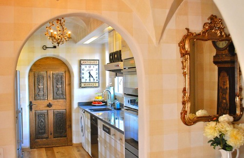Ascona Apartment | Luxury & Charm - Beautiful Ascona Penthouse Steps to Golfcourse & Beach