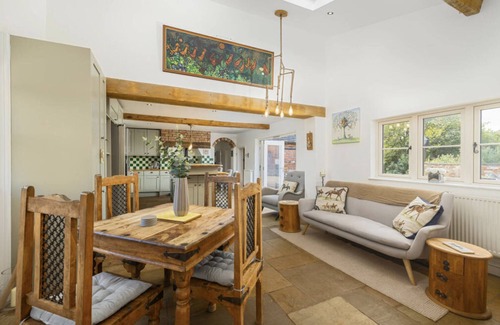 Crewe House | Luxury Cheshire Farmhouse Sleeps 14