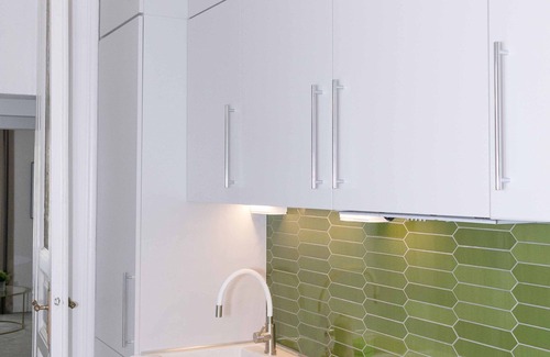 Belso-Ferencvaros Apartment | Luxury City Center Loft Budapest 3n