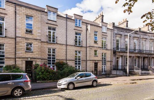 Bonnington Apartment | Luxury City Centre Apartment