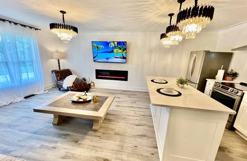 Gainesville Apartment | Luxury City Loft in Gainesville D