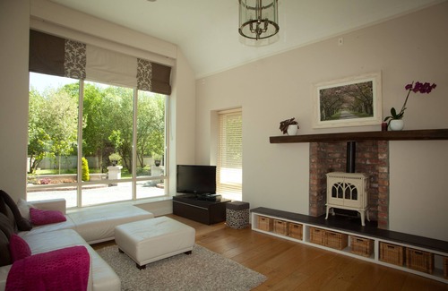 Killarney House | Luxury & Comfort By Lakes Of Killarney - ideal for large families or groups