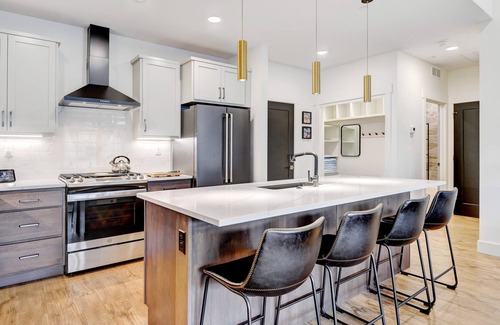Winter Park House | Luxury Condo 1407 I Hot Tub I AC I Arcade I Great Views I Best Price I Discounted Attractions