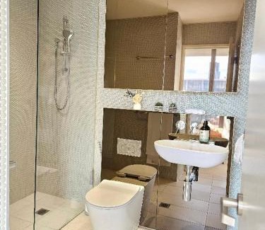Parramatta Apartment | Luxury Condo 2Bedrooms near Olympic Park CBD