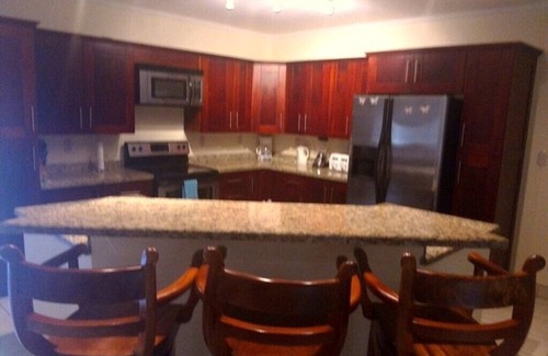 Playa Hermosa Condo | Luxury Condo - 5 Minute Walk to Playa Hermosa Beach