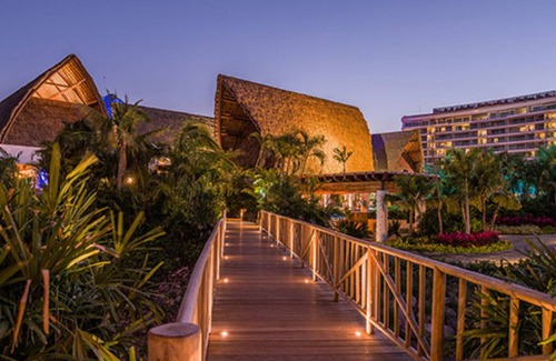 Las Jarretaderas Condo | Luxury Condo at Vidanta Nuevo Vallarta - PGA Mexico Open Week!