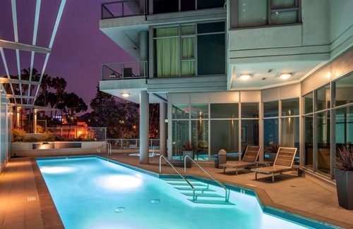 Cortez Hill Condo | Luxury condo at the top of Cortez Hill