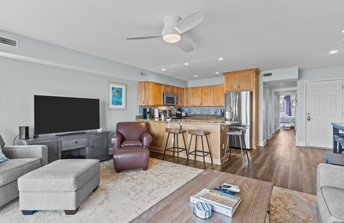 North Carolina Coast Condo | Luxury Condo- Contemporary Oceanfront-Complete Remodel Keyless Checkin-RR Host