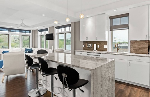 Grand Haven Condo | Luxury condo downtown Grand Haven