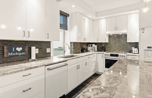 Grand Haven Condo | Luxury condo downtown Grand Haven