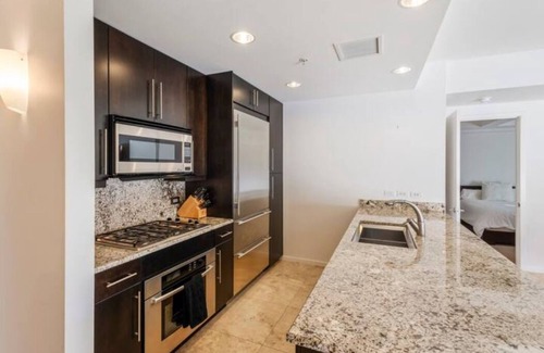 Fashion Square Condo | Luxury Condo in Heart of Scottsdale w/Concierge