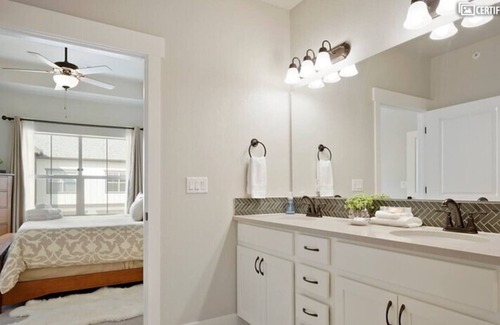 Windsor Condo | Luxury Condo in Highland Meadows with Mountain & Water Views