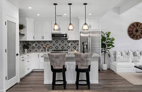 Palm Desert Condo | Luxury Condo in the Exclusive Ironwood CC